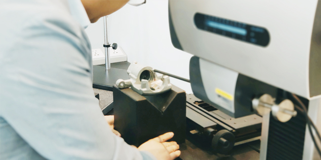 淺談三坐標(biāo)測量機精度的影響因素